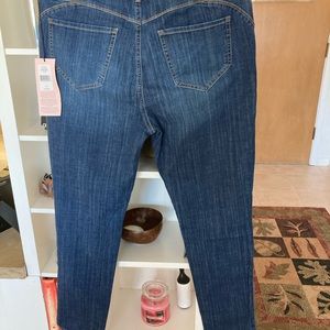 NYDJ Boost skinny jeans Size 14
